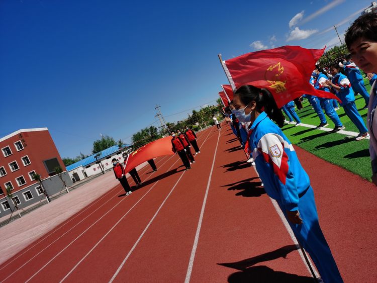 科尔沁左翼中旗实验小学