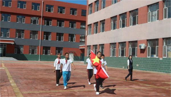 保康镇第二小学