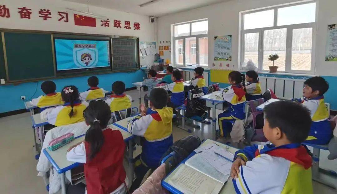 希伯花镇三合堂小学