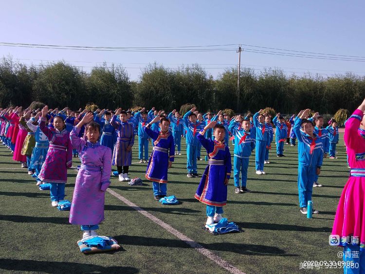 库伦旗实验小学