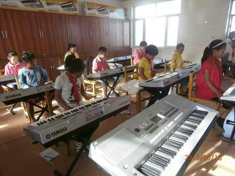 库伦旗库伦小学